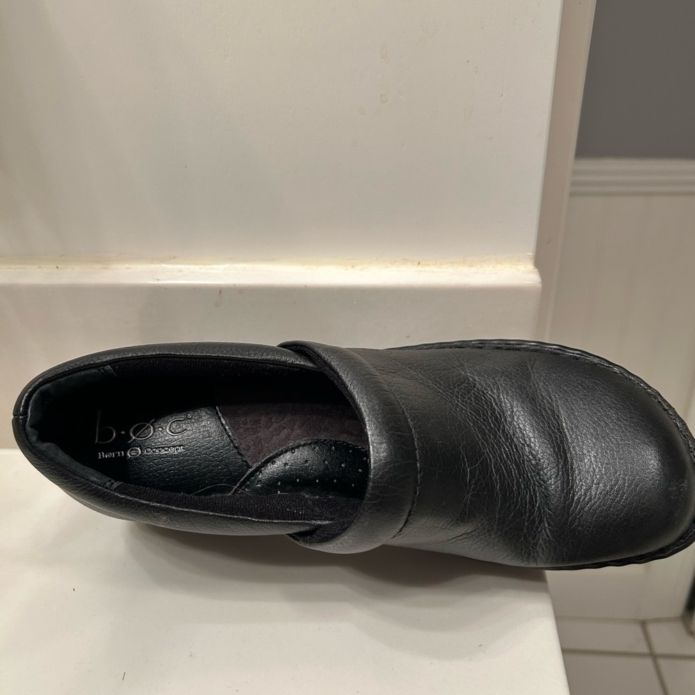 BOC Born Black Leather Clogs Women’s C16803 size 9. Like new - Picture 8 of 10